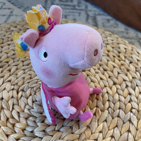 2015 TY Princess Peppa with Crown, Wand and Wings - Picture 6 of 11